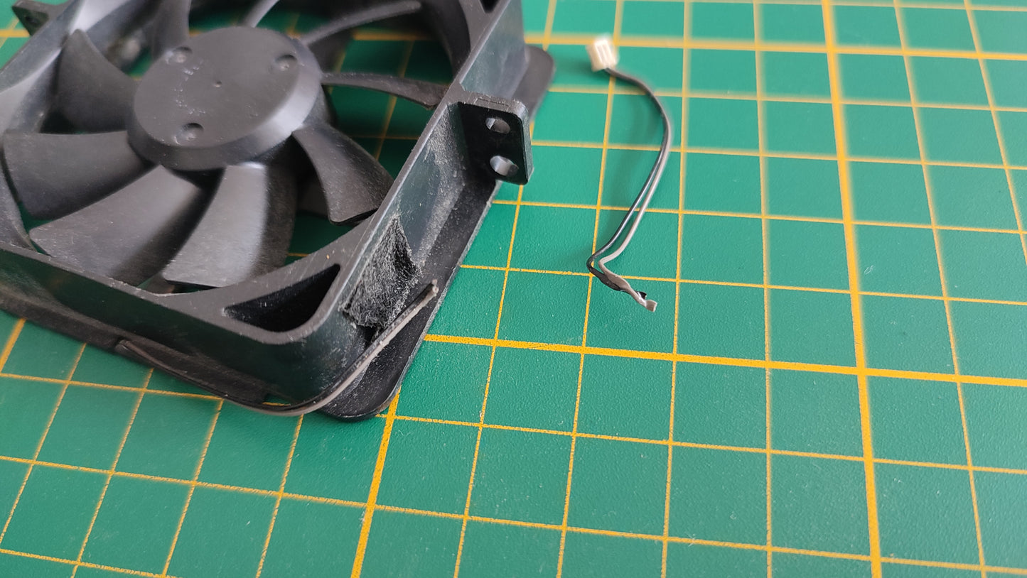 Ventilateur 2406ML-09W-B40 câble coupé pièce détachée console de jeux Sony Playstation 2 Ps2 SCPH-39004 #C86