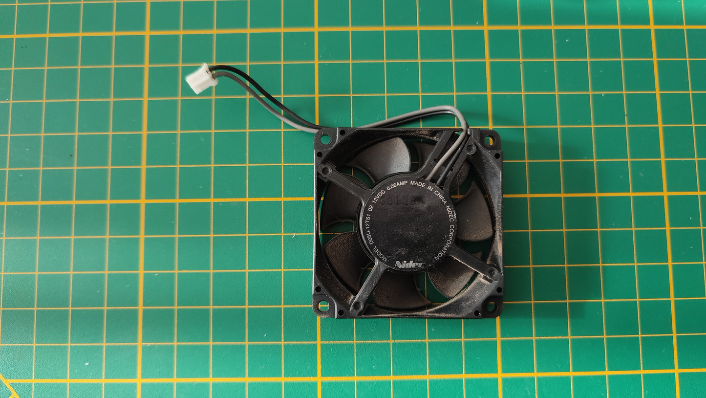 Ventilateur interne Nidec D05U-12TS1 pièce détachée console de jeux Nintendo Gamecube DOL-101 (EUR) #C24