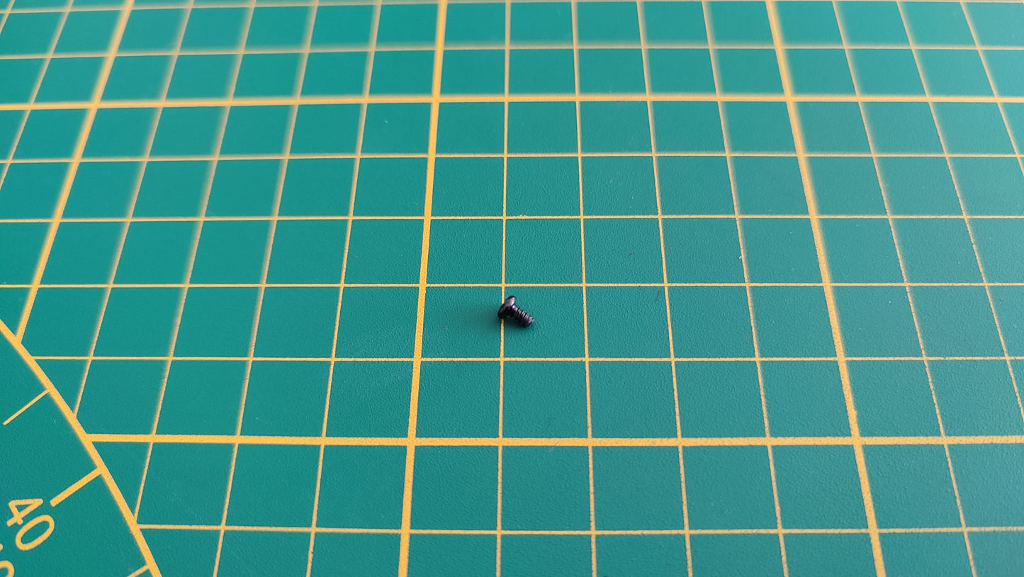 Vis LP 1.7x3mm n°47 pièce détachée Renault R8 Gordini 1/8 1/8ème Eaglemoss Collections #A67