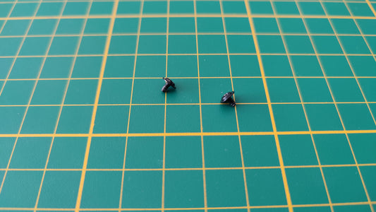 Vis x2 CP 1.7x3x5mm n°44 pièce détachée Porsche 911 Carrera RS 2.7 1/8 1/8ème Altaya #B37