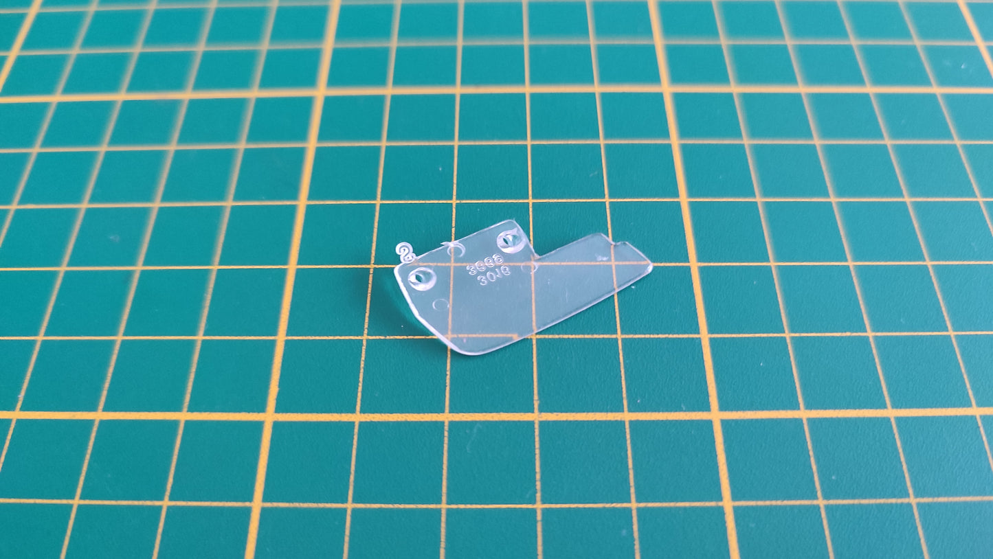 Vitre porte gauche pièce détachée miniature Bburago Burago Jaguar type E 1961 1/18 1/18e 1/18ème #C35