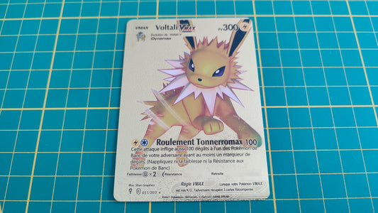 Voltali Vmax carte illustration Pokémon cosplay couleur or française #C17