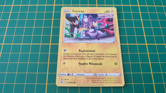 106/264 Carte Pokémon Toxizap commune reverse Epée et Bouclier EB08 Poing de Fusion #B10