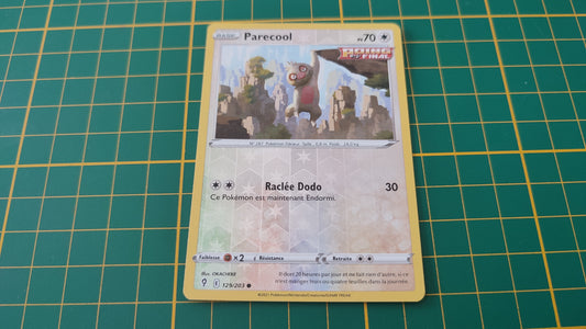 129/203 Carte Pokémon Parecool commune Epée et Bouclier EB07 Evolution Céleste #B10