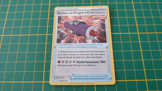 158/203 Carte Pokémon Rouleau du Dragon à Crocs peu commune reverse Epée et Bouclier EB07 Evolution Céleste #B10