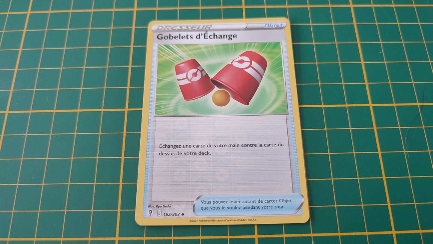 162/203 Carte Pokémon Gobelets d'Echange peu commune reverse Epée et Bouclier EB07 Evolution Céleste #B10