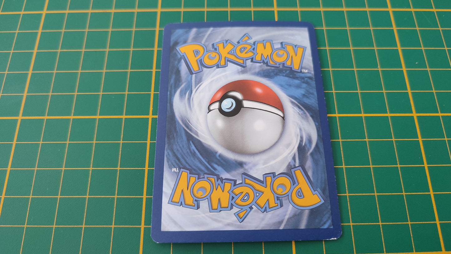 198/264 Carte Pokémon Boumata peu commune reverse Epée et Bouclier EB08 Poing de Fusion #B10