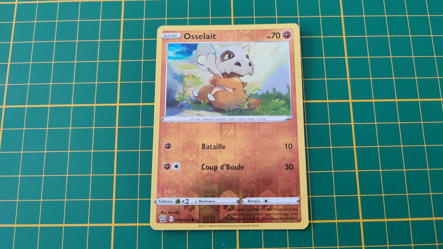 69/163 Carte Pokémon Osselait commune reverse Epée et Bouclier EB05 Styles de combat #B10