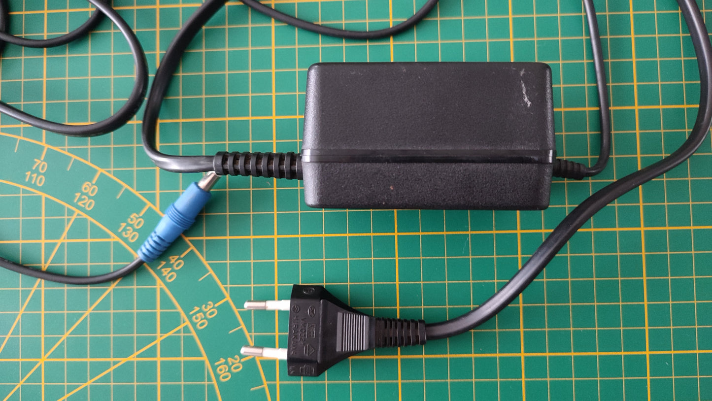 Alimentation ac adapter NES-002EU officielle pièce détachée console de jeux Nintendo Nes NESE-001 FRA #C57