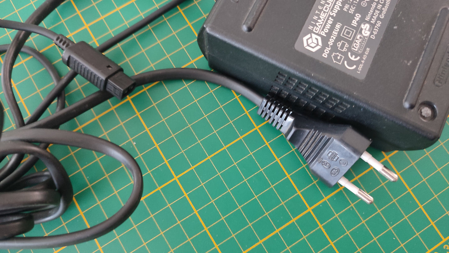 Alimentation secteur officielle DOL-002 pièce détachée console de jeux Nintendo Gamecube DOL-001 (EUR) #E01