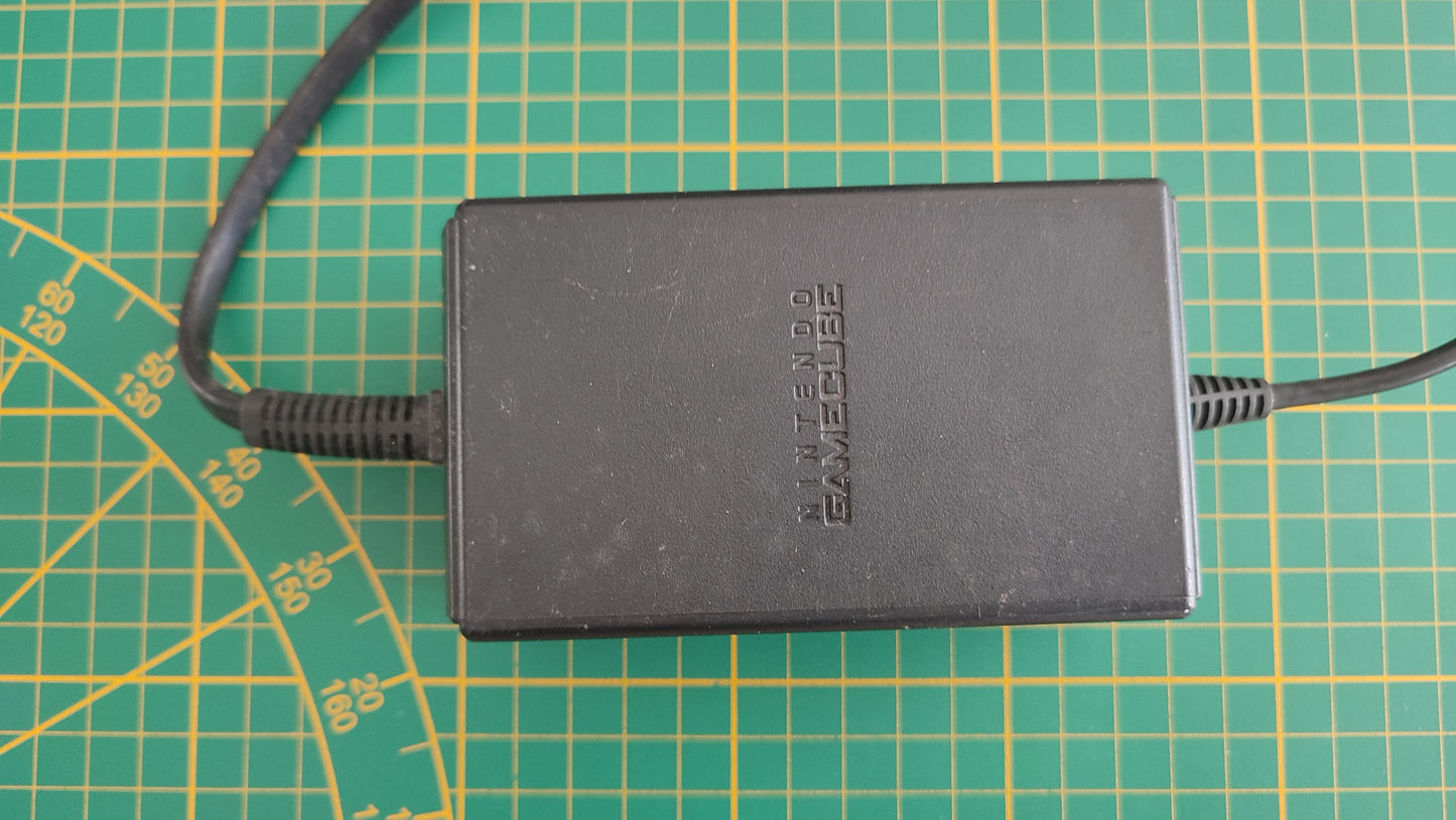 Alimentation secteur officielle DOL-002 pièce détachée console de jeux Nintendo Gamecube DOL-001 (EUR) #E58