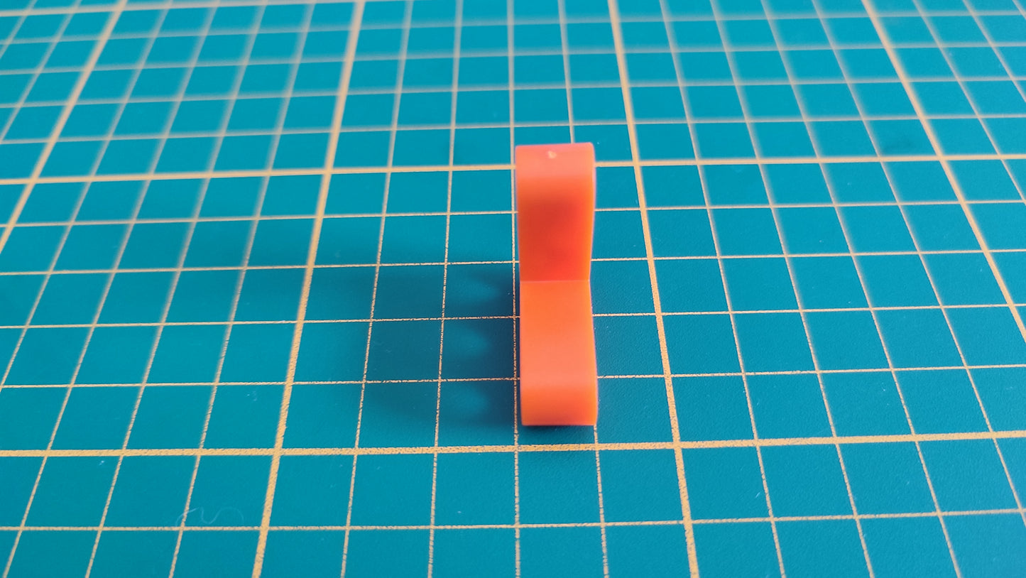 Angle 5 trous épais orange pièce détachée Clementoni mon atelier de mécanique Lamborghini Huracan STO #D71