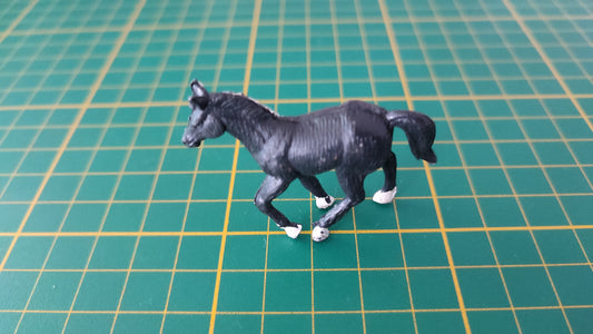 Animal figurine cheval dans l'état #C51-43