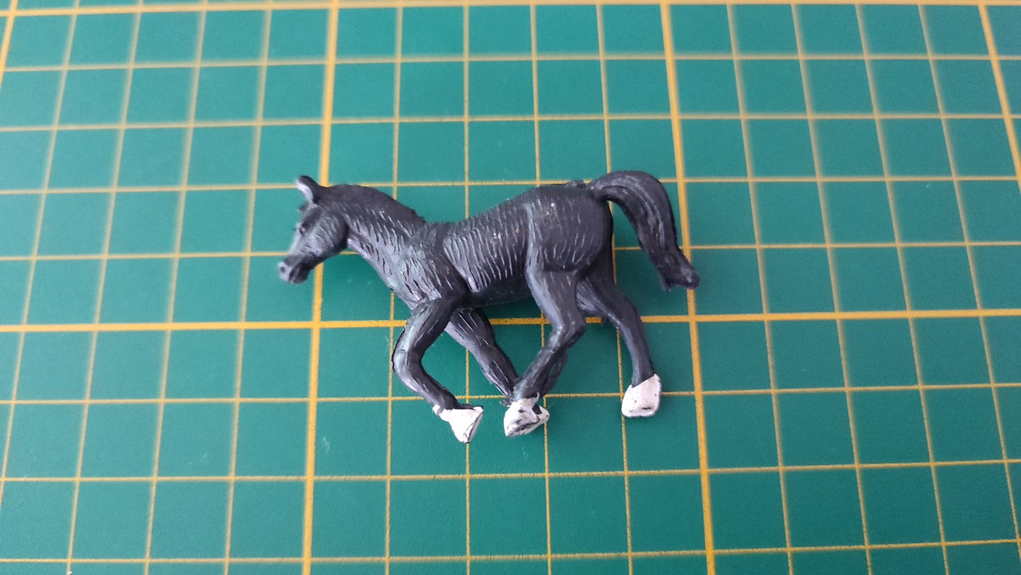 Animal figurine cheval dans l'état #C51-43