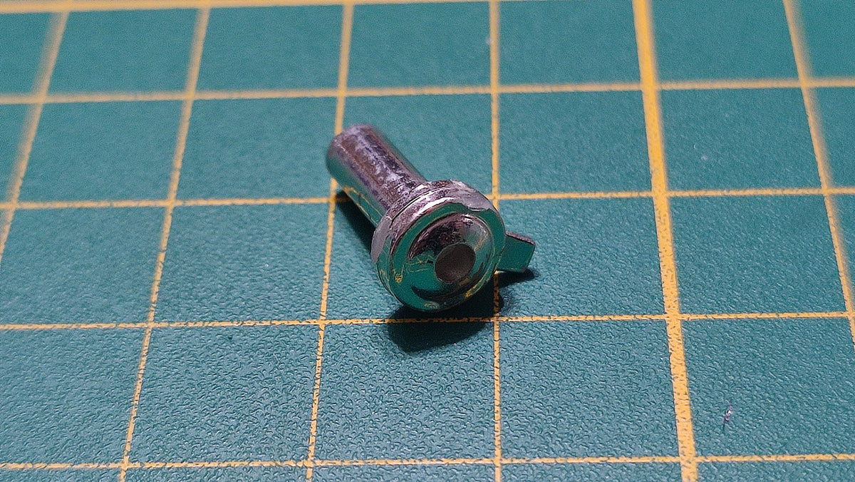 Axe de roue abimé pièce détachée miniature Bburago Burago Ferrari 250 Testa Rossa 1957 1/18 1/18e 1/18ème #E89