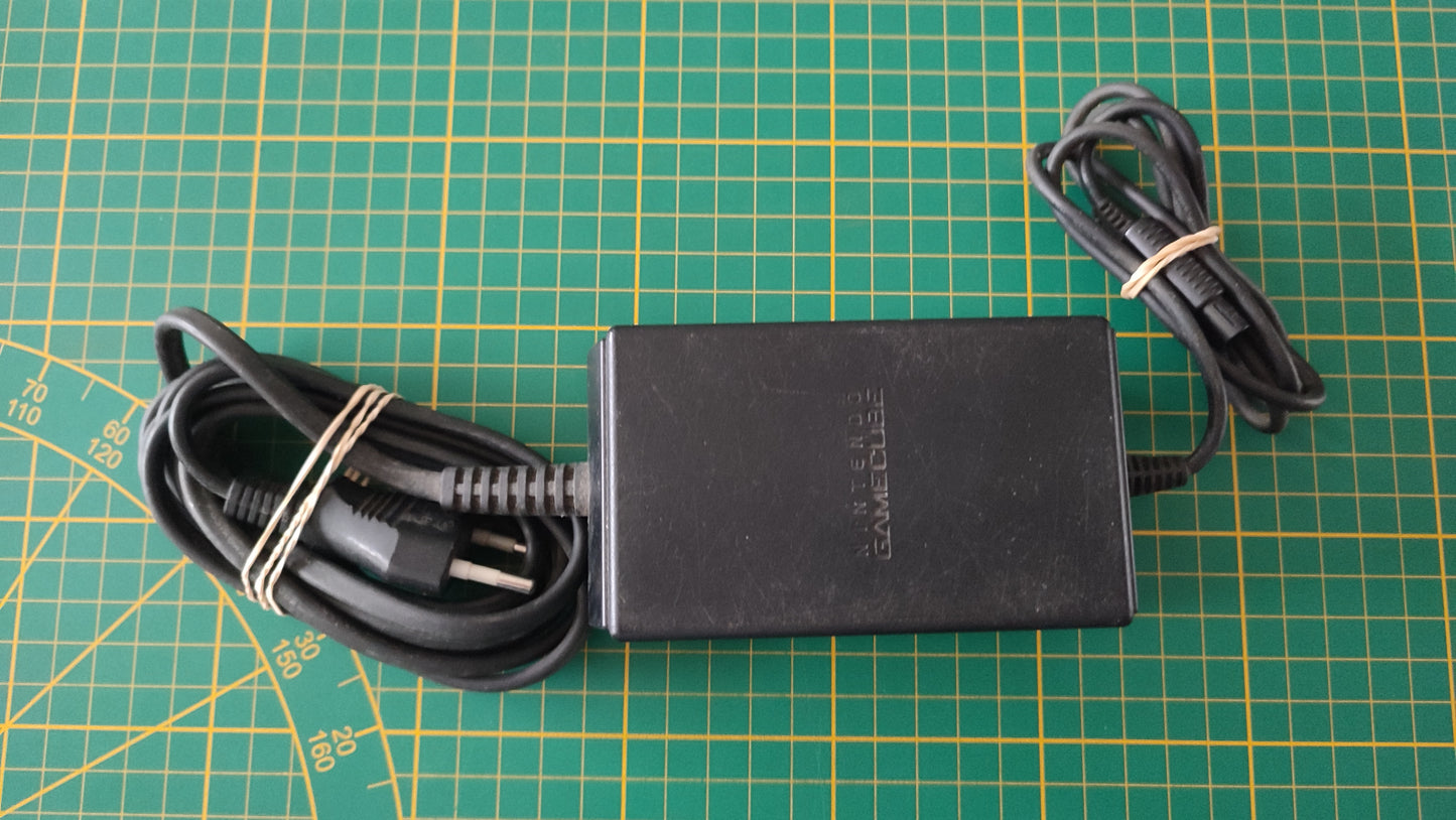Bloc d'alimentation DOL-002 EUR pièce détachée console de jeux Nintendo Gamecube DOL-001 (EUR) #D66