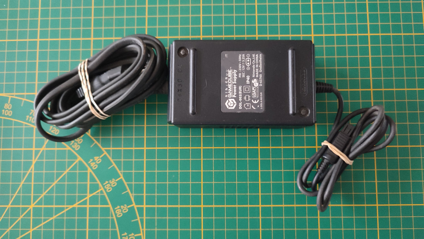Bloc d'alimentation DOL-002 EUR pièce détachée console de jeux Nintendo Gamecube DOL-001 (EUR) #D66