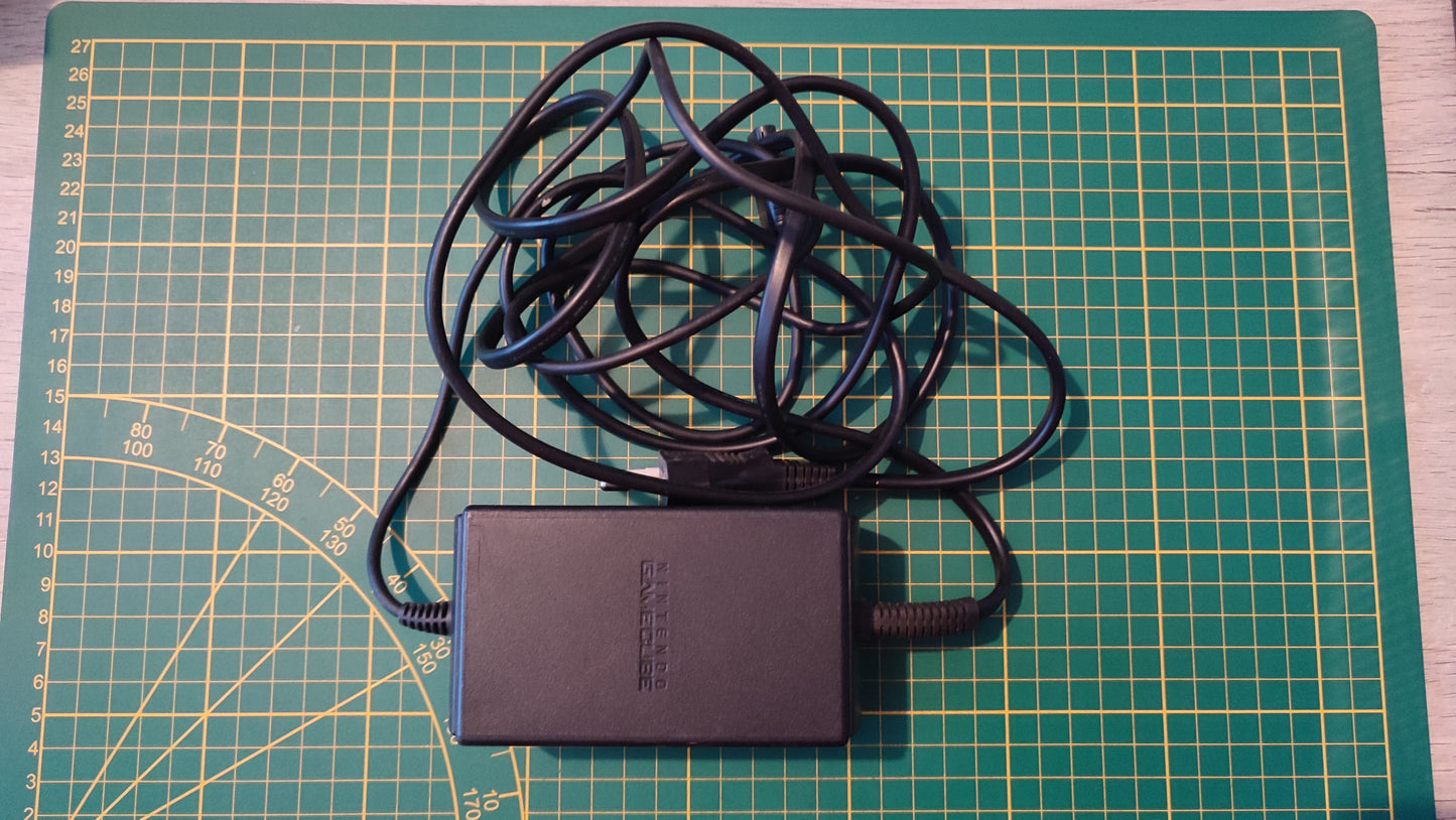 Bloc d'alimentation DOL-002 EUR pièce détachée console de jeux Nintendo Gamecube DOL-001 (EUR) #E35