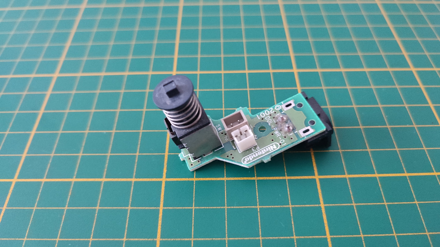 Bouton ON / OFF DOL-PWR-01 pièce détachée console de jeux Nintendo Gamecube DOL-001 (EUR) #E35