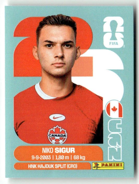 CAN 16 Niko SIGUR - Sticker autocollant Panini Coupe du Monde FIFA 2026 Canada - Pièce détachée