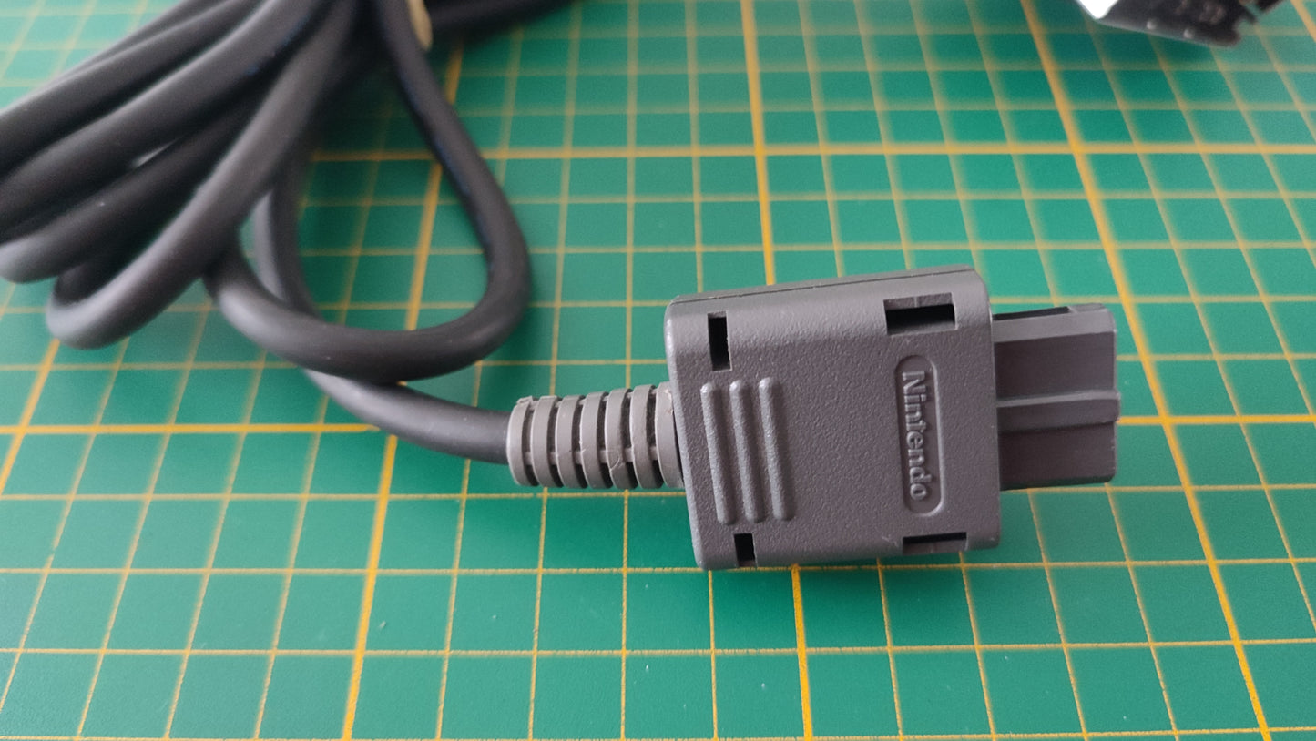 Câble audio vidéo péritel officiel gris pièce détachée console de jeux Nintendo Gamecube DOL-001 (EUR) #E37