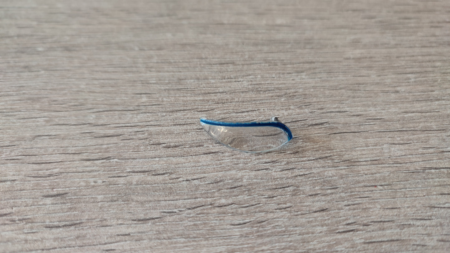 Cache phare arrière gauche pièce détachée miniature Norev Peugeot 206 CC RC Esquiss Auto 1/18 1/18e 1/18ème #D63