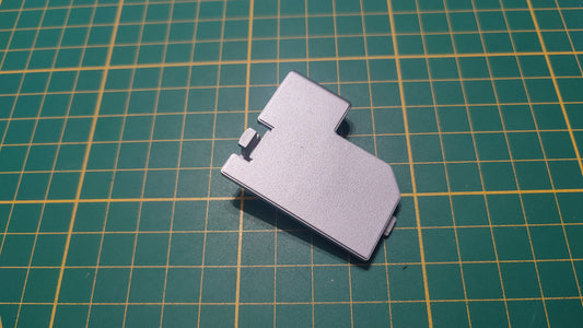Cache serial port 2 h1-3 pièce détachée console de jeux Nintendo Gamecube DOL-101 (EUR) #E68