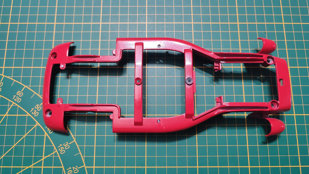 Carcasse carrosserie inférieure pièce détachée miniature Bburago Burago Ferrari 250 Testa Rossa 1957 1/18 1/18e 1/18ème #E89
