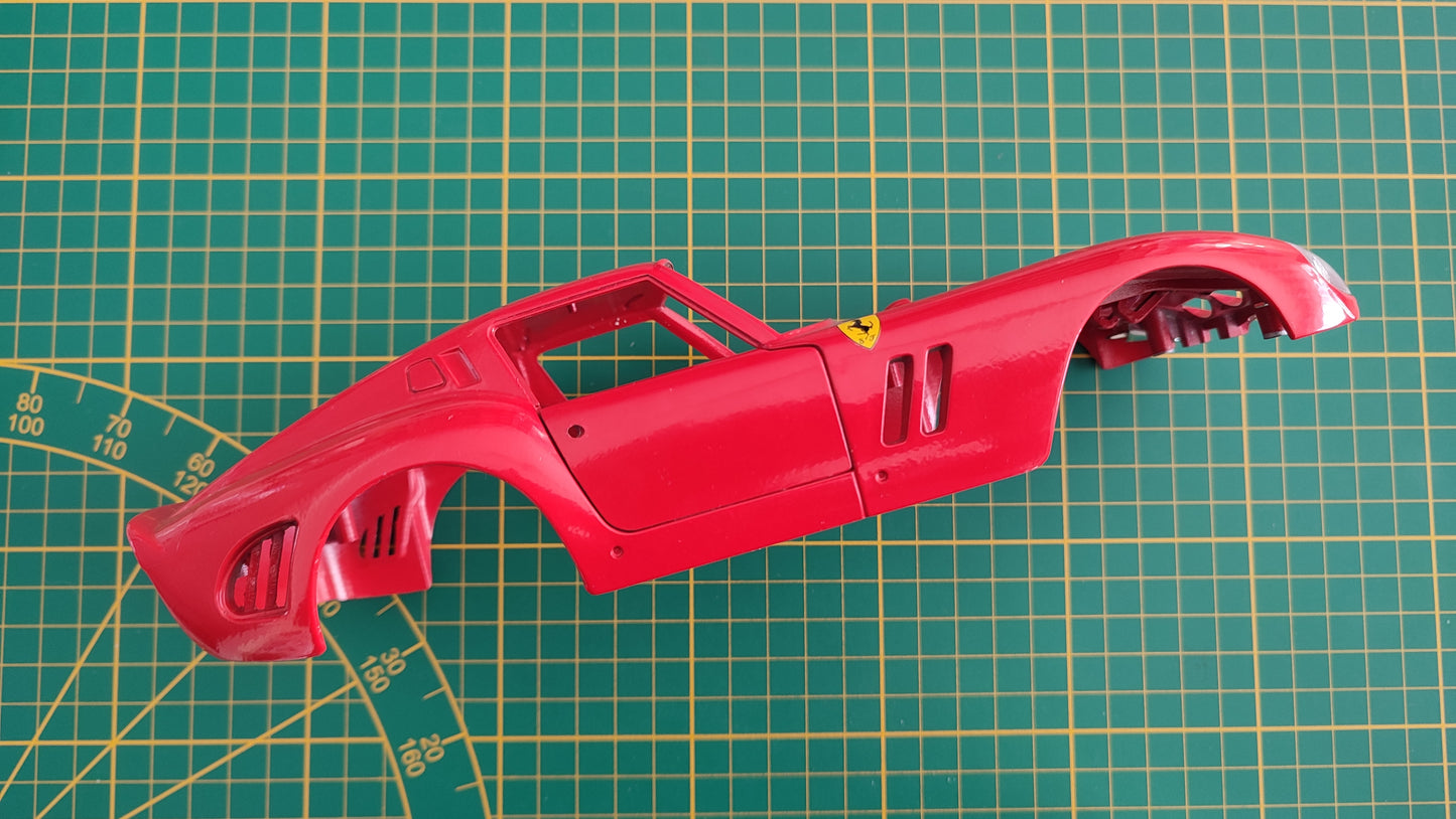 Carcasse carrosserie pièce détachée miniature Bburago Burago Ferrari GTO 1962 1/18 1/18e 1/18ème #C48