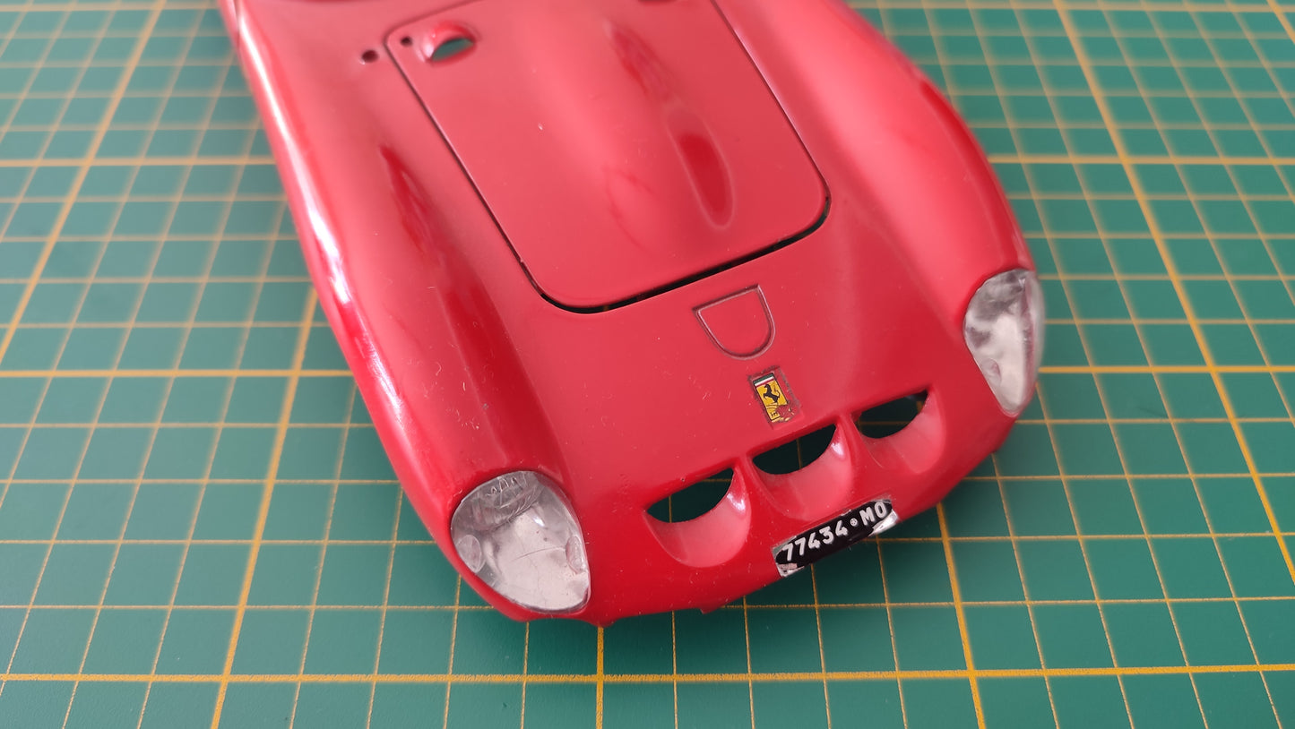 Carcasse carrosserie pièce détachée miniature Bburago Burago Ferrari GTO 1962 1/18 1/18e 1/18ème #D97