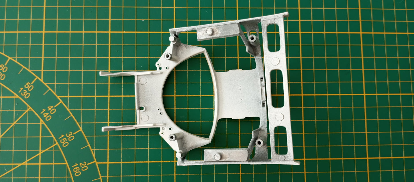Carrosserie carcasse avant pièce détachée miniature Jouef evolution Ferrari 330 P4 1/18 1/18e 1/18ème #E70