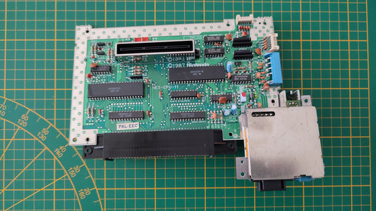 Carte mère NES-CPU-11 V2 pièce détachée console de jeux Nintendo Nes NESE-001 FRA #C57