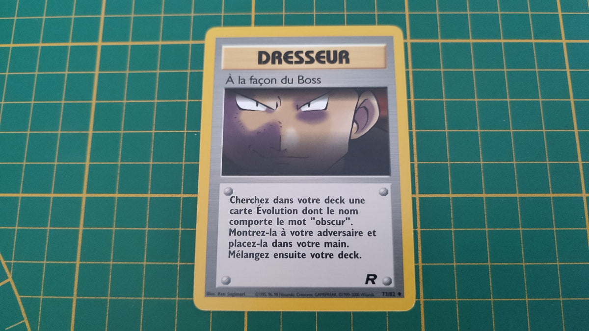 Carte pokémon dresseur A la façon du boss team rocket 73/82 peu commune #E77