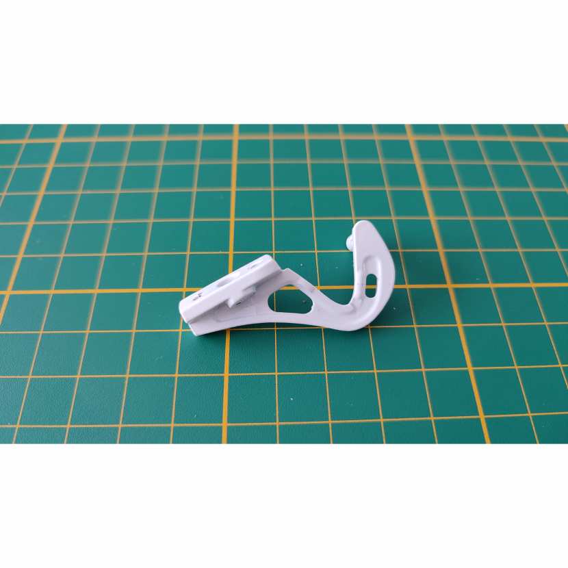 Charnière droite du couvercle du compartiment moteur 94B pièce détachée Porsche 911 Carrera RS 2.7 1/8 1/8ème Altaya #B37