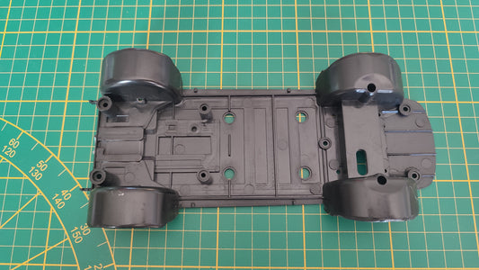 Châssis inférieur Ford GT40 Widebody MK1 Solido 1/18 – Pièce détachée #E71