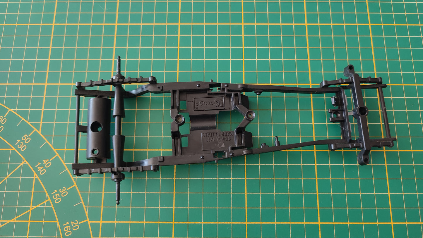 Châssis plastique pièce détachée miniature Burago Bburago Alfa Romeo 2300 Monza 1934 1/18 1/18e 1/18ème #D93