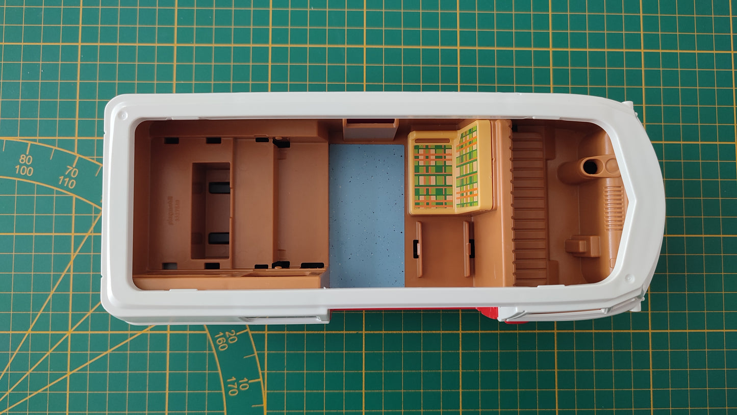 Combi rouge VW T1 dans l'état pièce détachée Playmobil #E56