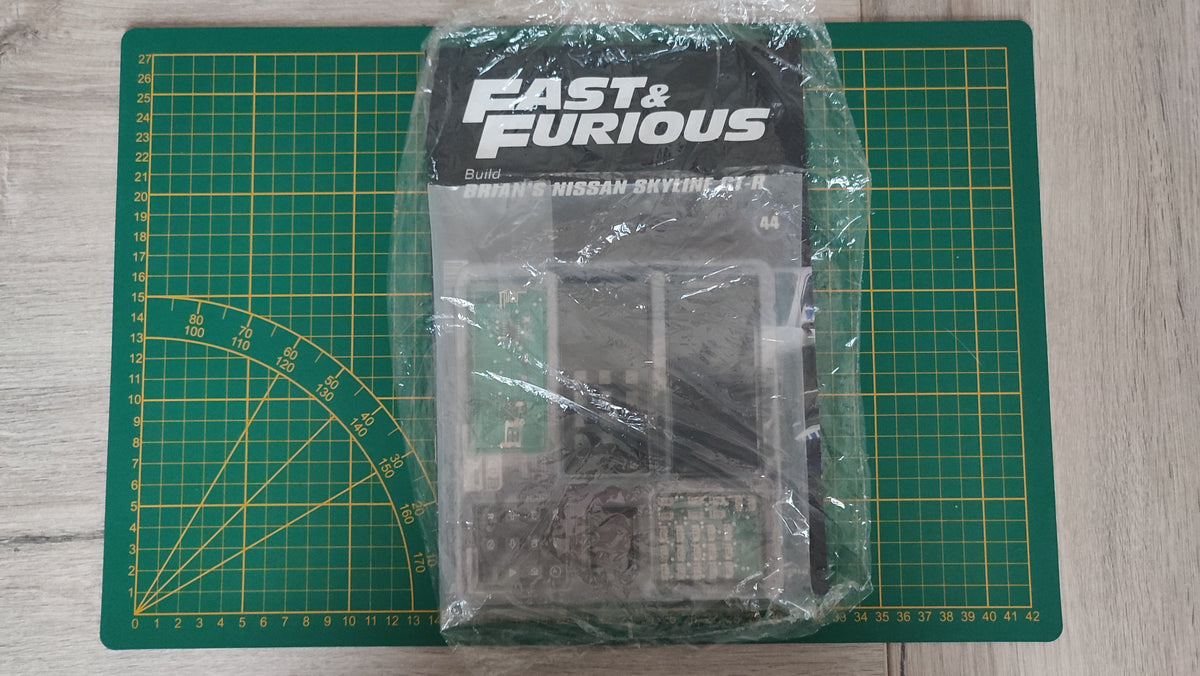 Fascicule avec pièce numéro 44 n° 44 Nissan Skyline GT-R R34 Fast & Furious de Brian O'Conner 1/8 1/8e 1/8ème Altaya #E78