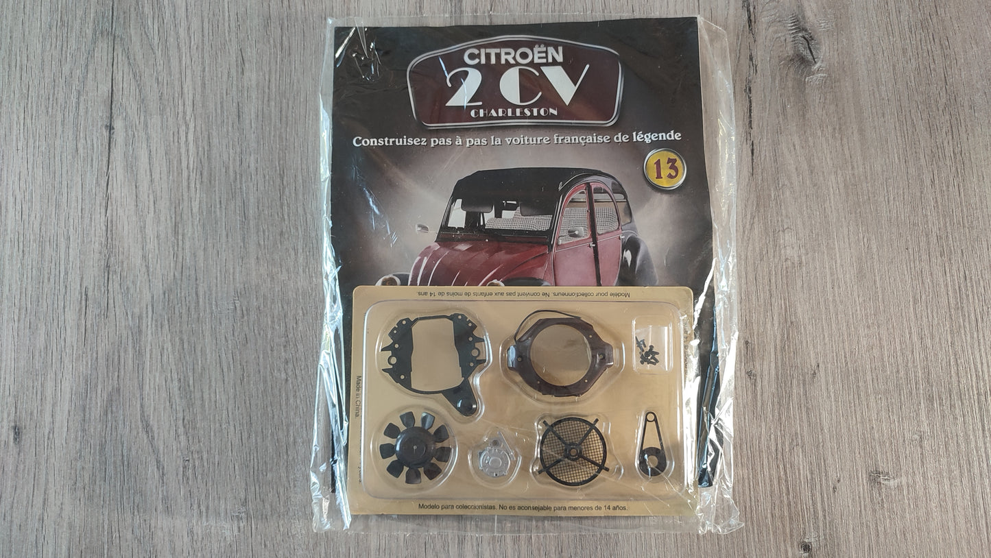 Fascicule avec pièces numéro 13 n°13 Citroën 2CV Charleston 1/8 1/8e 1/8ème Altaya #E74