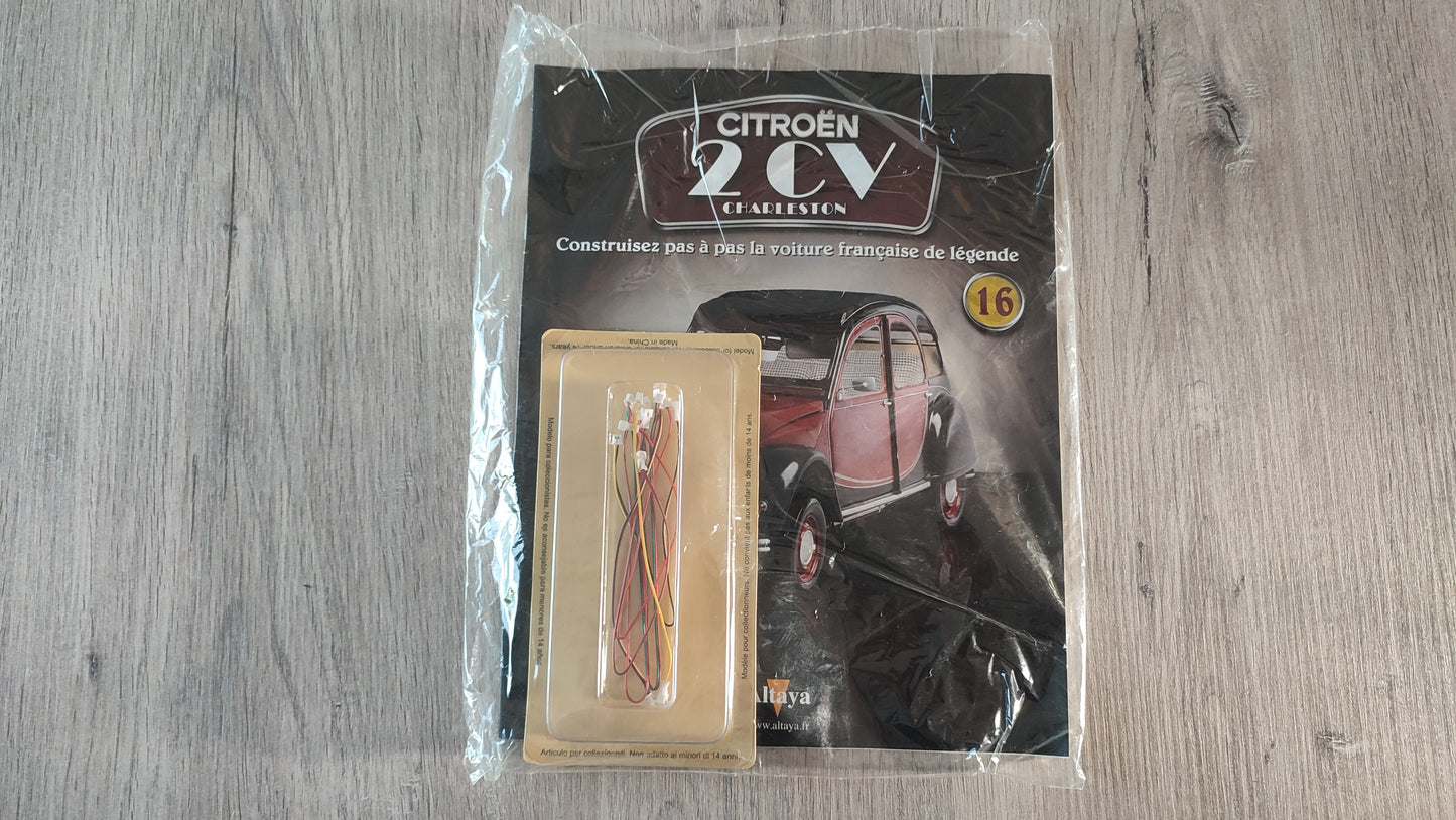 Fascicule avec pièces numéro 16 n°16 Citroën 2CV Charleston 1/8 1/8e 1/8ème Altaya #E74