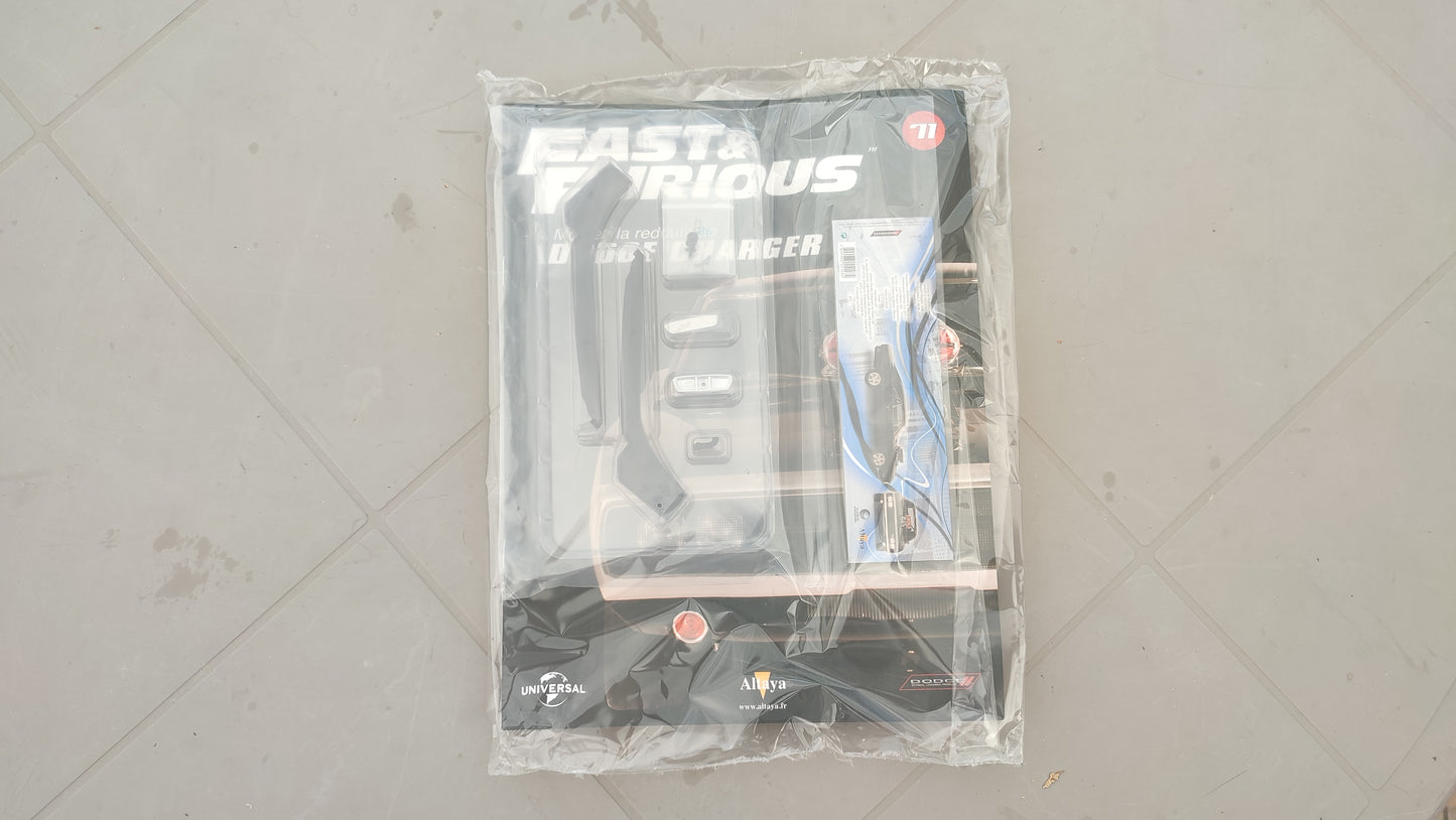 Fascicule avec pièces numéro 71 n°71 Dodge Charger R/T Fast & Furious 1/8 1/8e 1/8ème Altaya