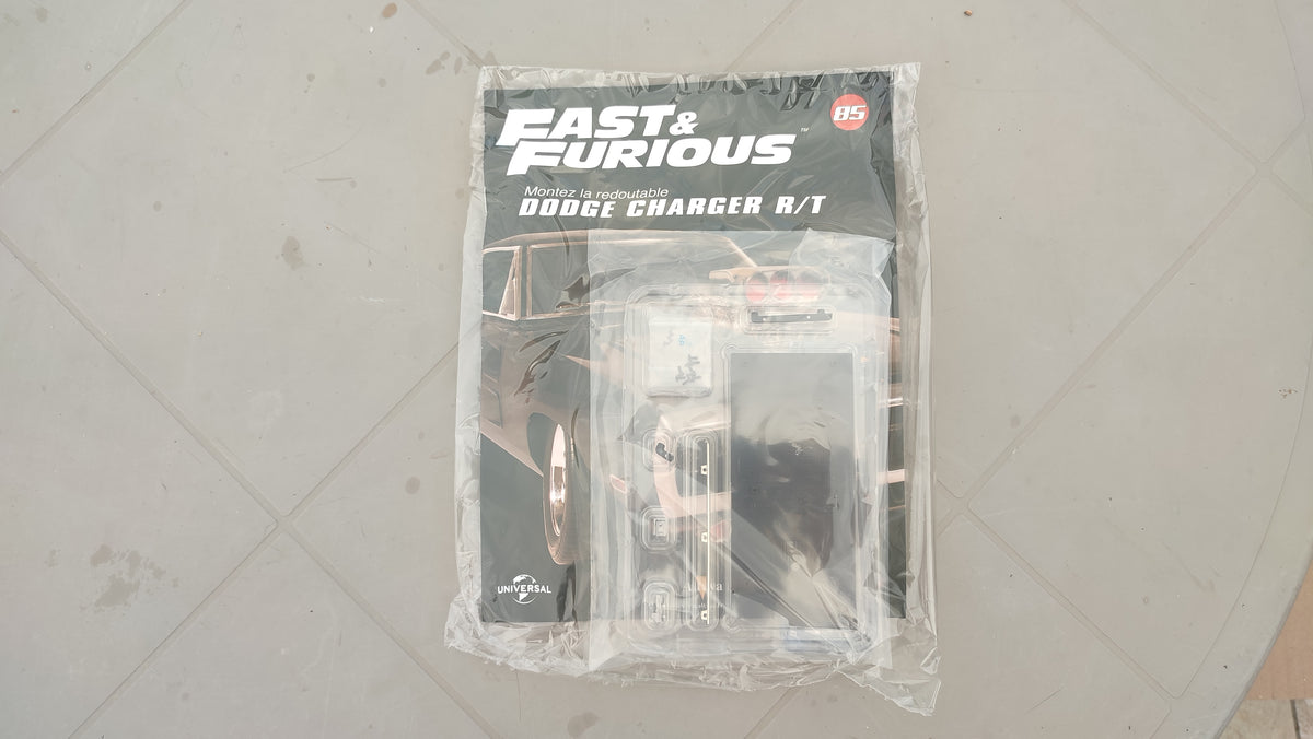 Lot fascicule avec pièces numéro 83-84-85 Dodge Charger R/T Fast & Furious 1/8 1/8e 1/8ème Altaya
