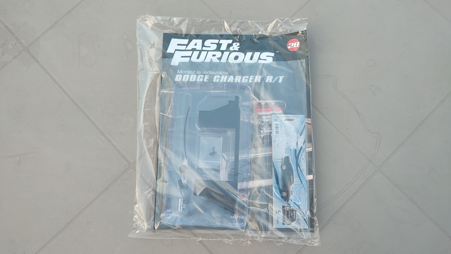 Fascicule avec pièces scellé numéro 28 n°28 Dodge Charger R/T Fast & Furious 1/8 1/8e 1/8ème Altaya