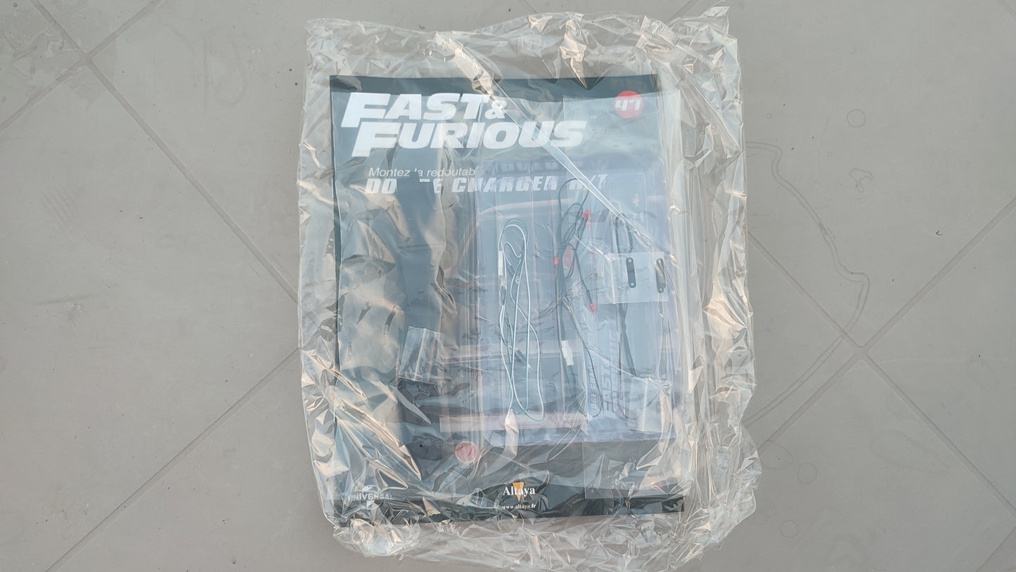Fascicule avec pièces scellé numéro 47 n°47 Dodge Charger R/T Fast & Furious 1/8 1/8e 1/8ème Altaya