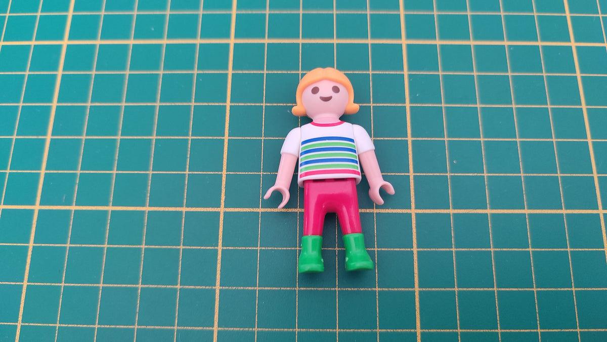 Fille blonde vêtements verts blancs rouges 30111500 pièce détachée Playmobil #E92