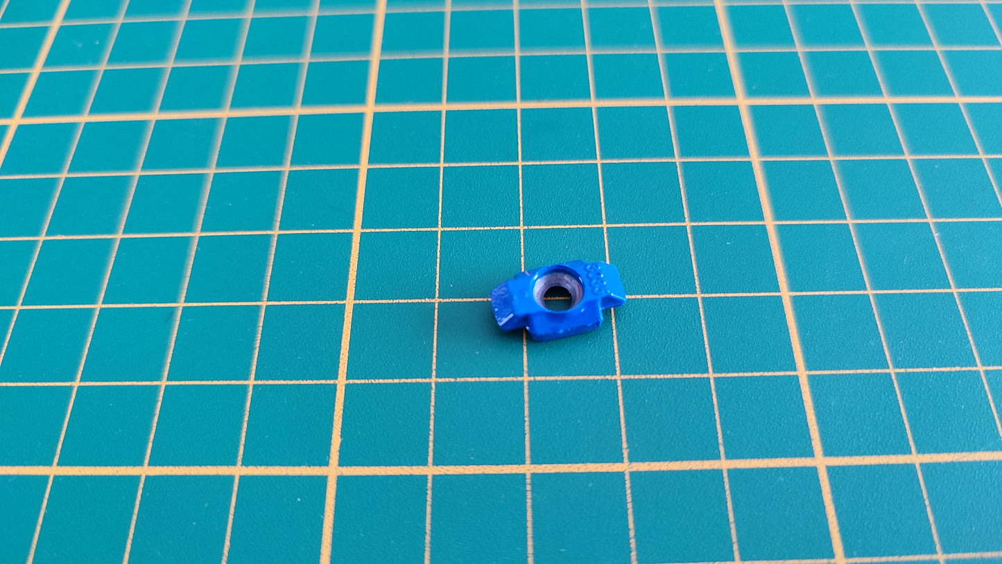 Fixation capot moteur pièce détachée miniature Burago Bburago Bugatti EB110 1991 1/18 1/18e 1/18ème #C58