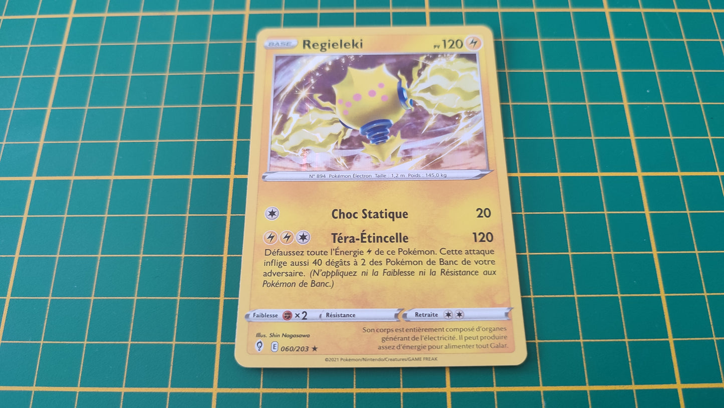 060/203 Carte Pokémon Regieleki rare holographique Epée et Bouclier EB07 Evolution Céleste #B10