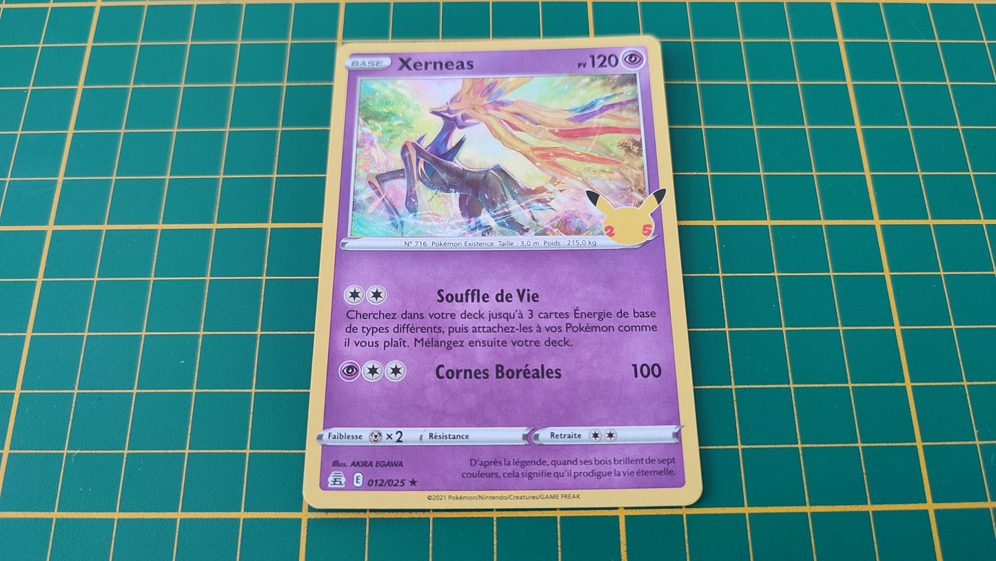 012/025 Carte Pokémon Xerneas rare holographique Epée et Bouclier EB07.5 Célébration #B10