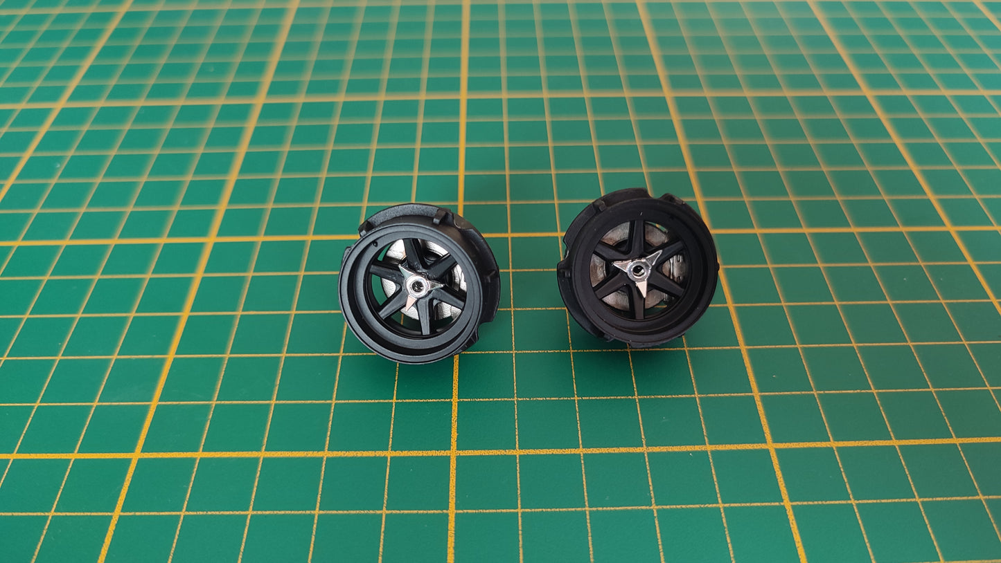 Lot de 2 jantes avant Ford GT40 Widebody MK1 Solido 1/18 – Pièce détachée #E71