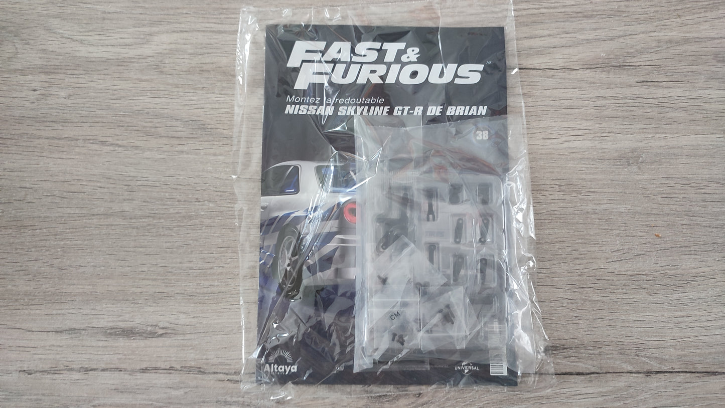 Lot fascicule avec pièces numéro 38 n° 38 Nissan Skyline GT-R R34 Fast & Furious de Brian O'Conner 1/8 1/8e 1/8ème Altaya #E41